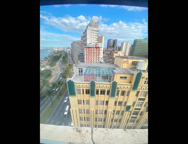 2 BEDROOM APARTMENT FOR SALE IN ESPLANADE